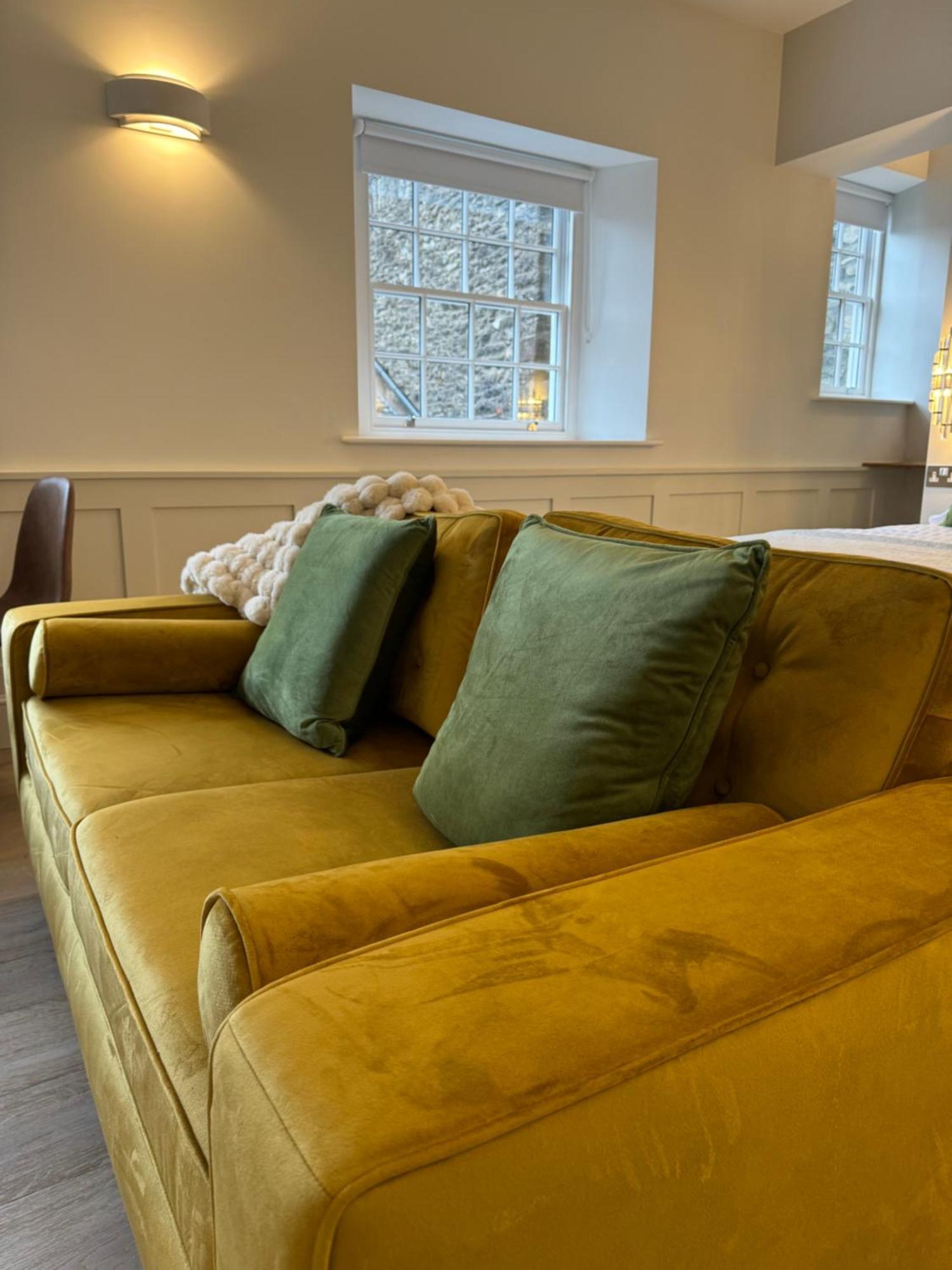 Town Centre Apartment Kendal Bagian luar foto